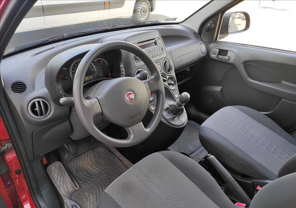 Fiat Panda cena 14900 przebieg: 78871, rok produkcji 2012 z Dynów małe 137